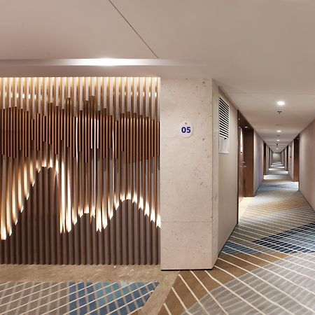 Holiday Inn Express Guilin City Center By Ihg Dış mekan fotoğraf