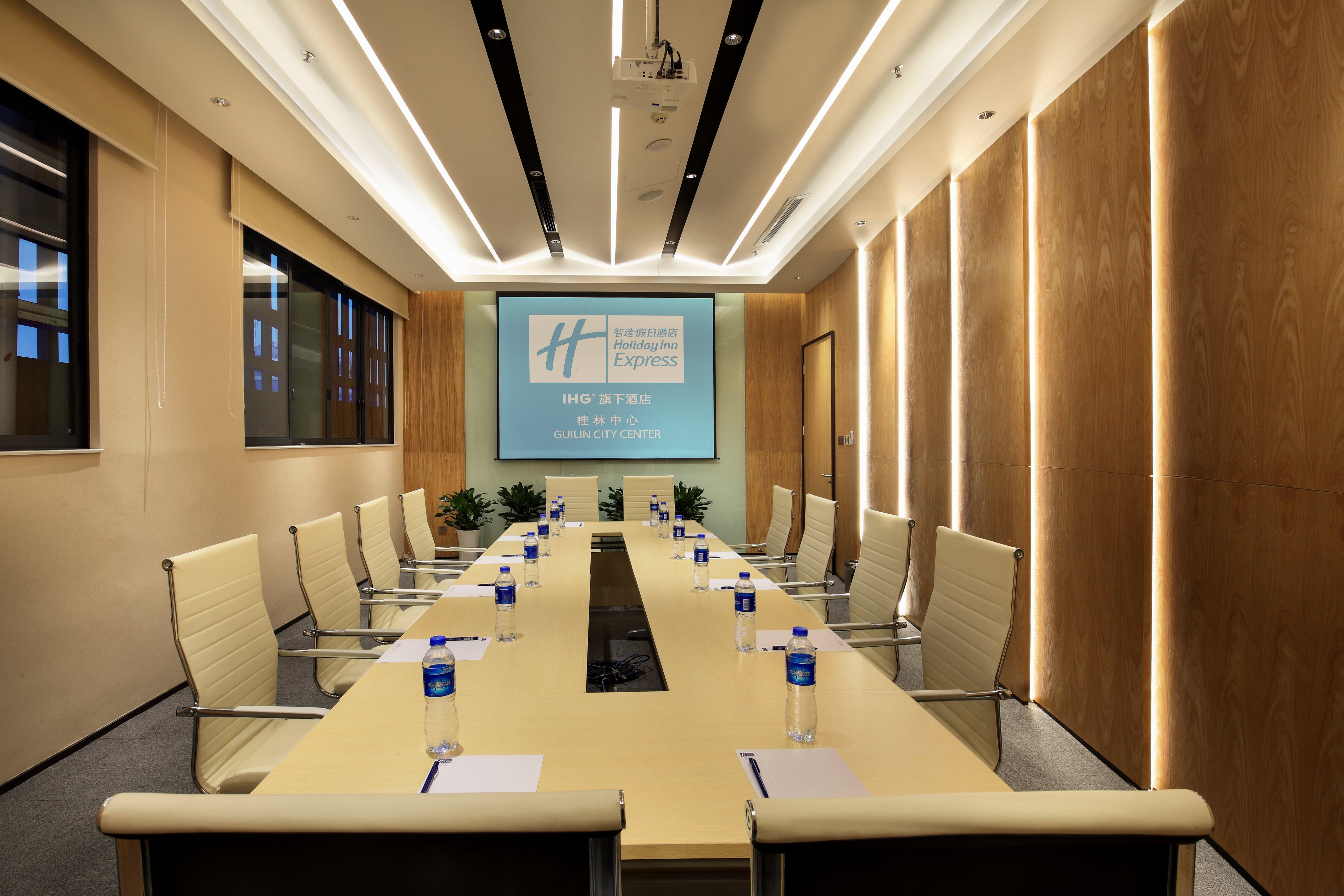 Holiday Inn Express Guilin City Center By Ihg Dış mekan fotoğraf